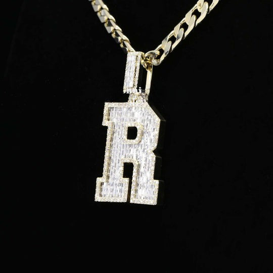 Custom Classic R Initial Moissanite Diamond Iced Out Hip Hop Pendant
