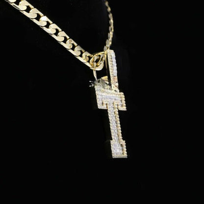 Custom Classic T Initial Moissanite Diamond Iced Out Hip Hop Pendant