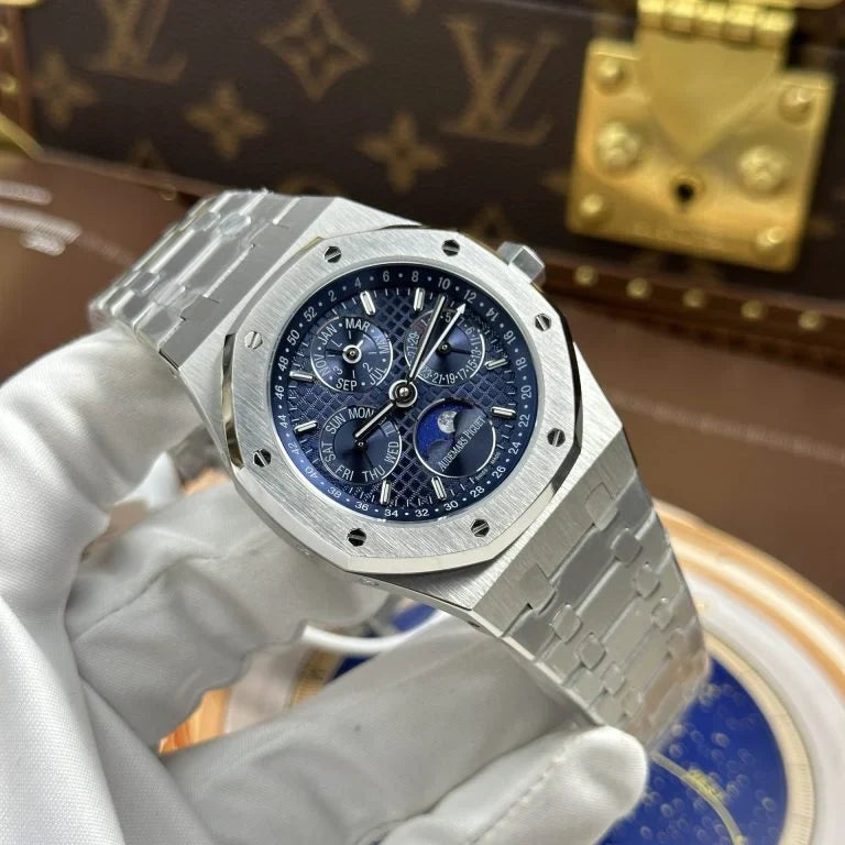 Audemars Piguet Royal Oak Perpetual Calendar 26574ST Blue Dial Automatic Movement 41mm
