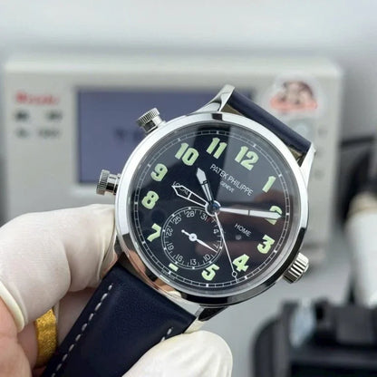 Patek Philippe Calatrava Pilot Travel Time 5524G Blue Dial Leather Strap 42mm