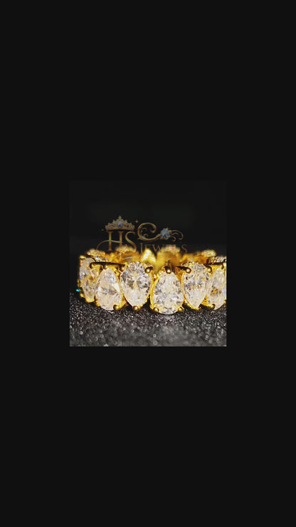 CUSTOM RING